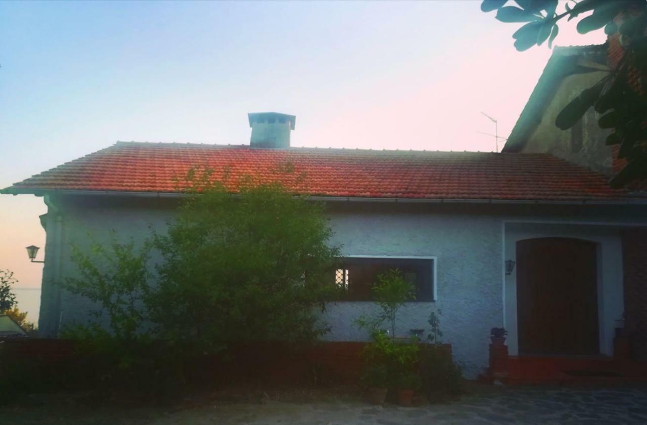 Bed and Breakfast Il Capriolo Челле-Лигуре Экстерьер фото