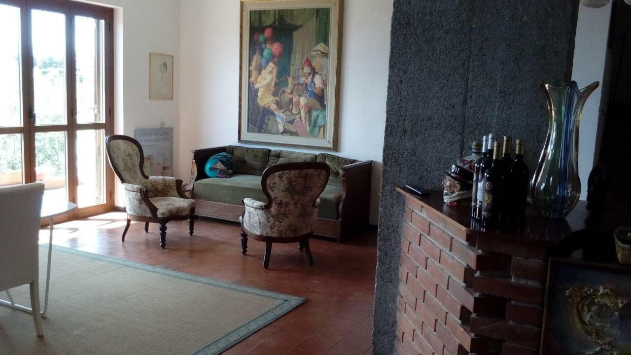 Bed and Breakfast Il Capriolo Челле-Лигуре Экстерьер фото